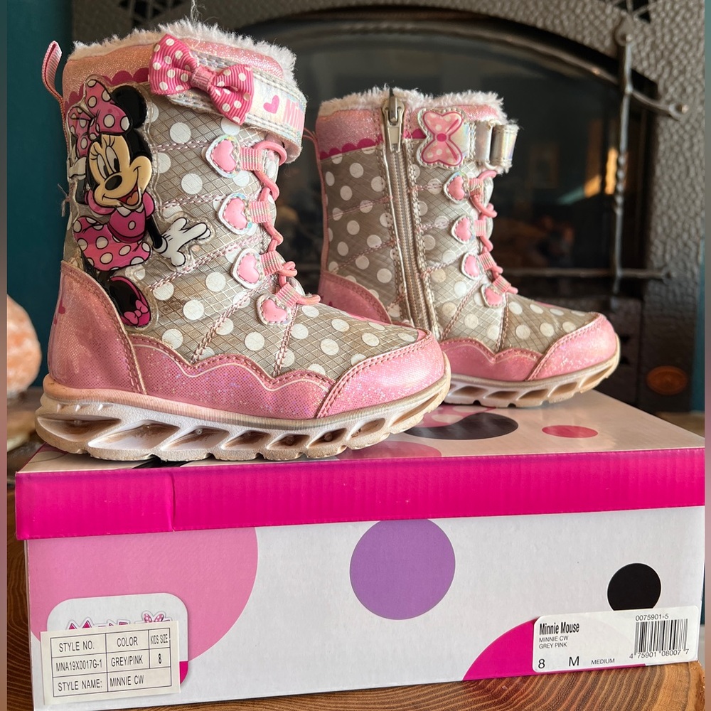 Disney Toddler Girls Pink Polka Dot Minnie Mouse Snow Boots 8